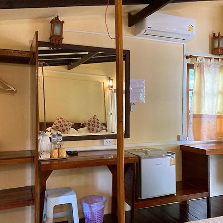 Ailay Hotel Koh Phayam Eksteriør billede